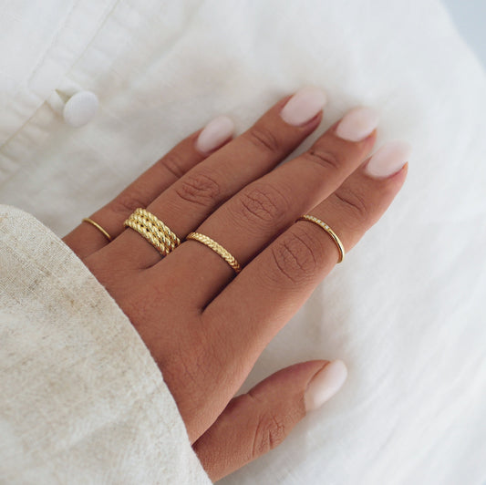 Nina Ring Gold