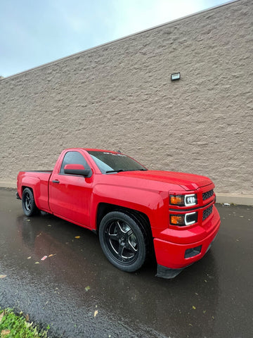 Chevrolet Silverado with XT-005R 20x9.5 +15mm 6x139.7 Wheels