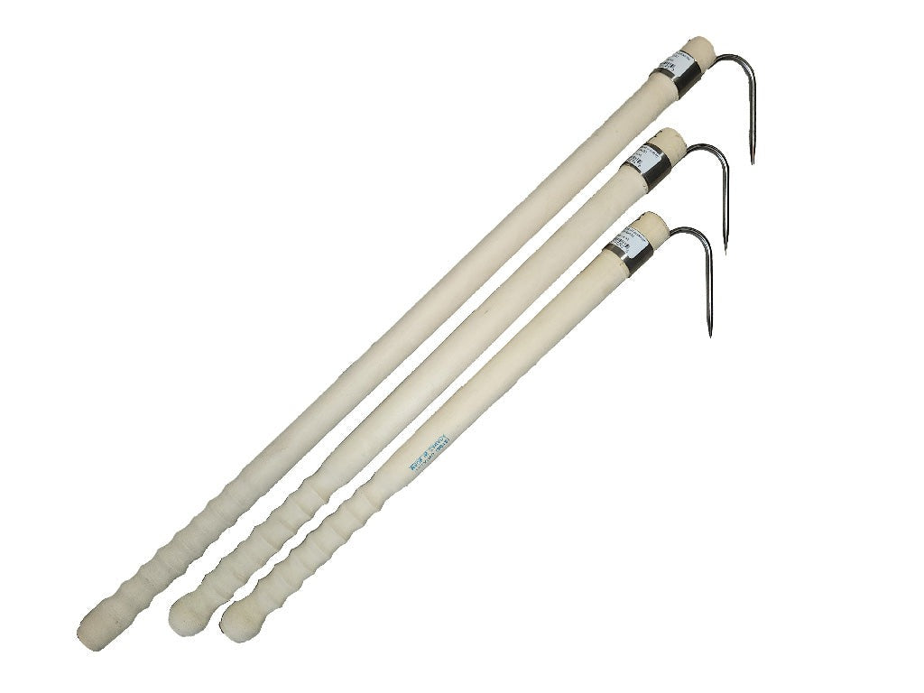 Tails Up Big Game Gaff - 48 Marine Grade Aluminum with a 4 Stainless  Steel Hook and Comfortable EVA Grips, Gaffs -  Canada