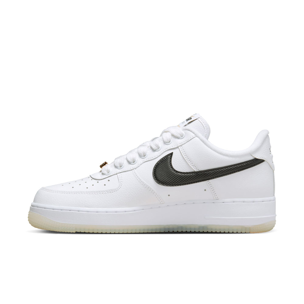 white air force 1 sold out