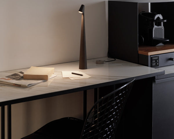 Skinny Wireless Table Lamp