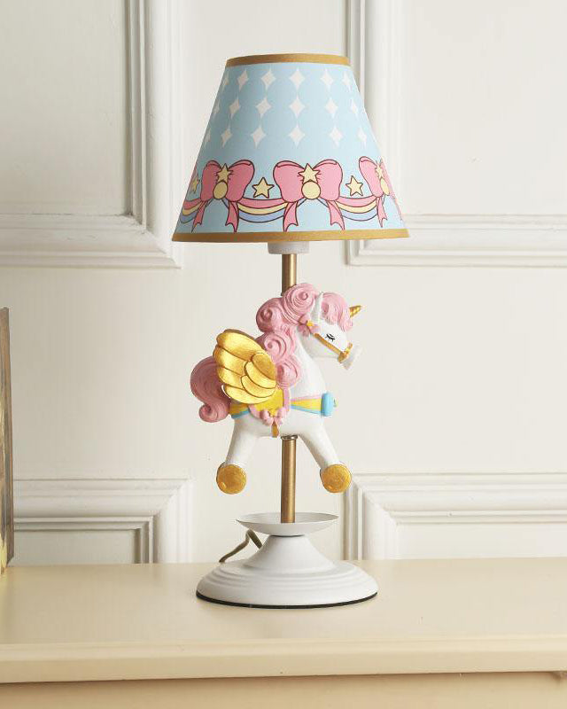 https://fourline.design/products/unicorn-table-lamp