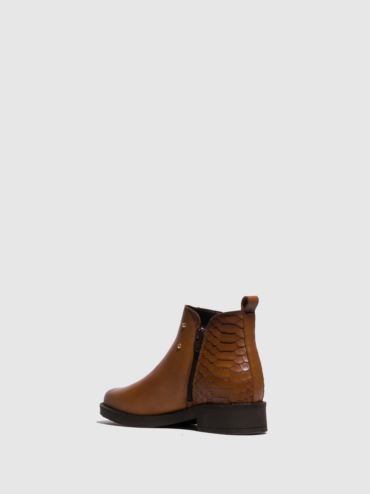 Camel Flat Ankle Boots Overcube