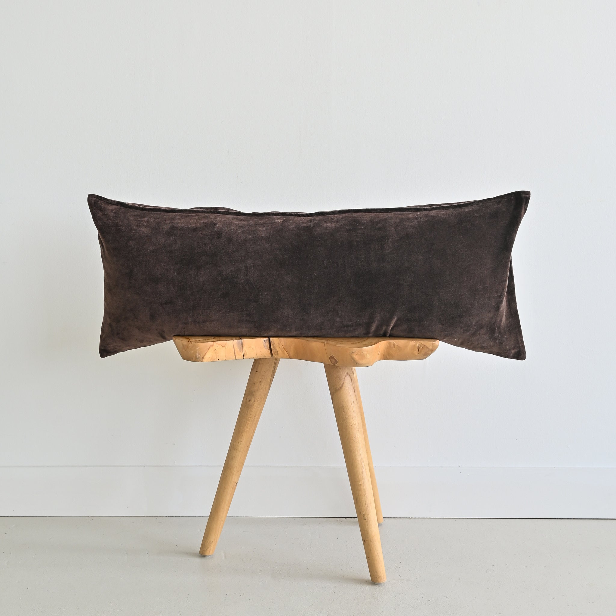 image for VELVET - HOTEL COLLECTION CHOCOLATE LUMBAR