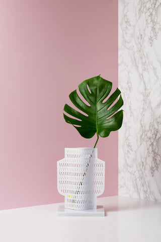 Octaevo Coral Paper Vase in White