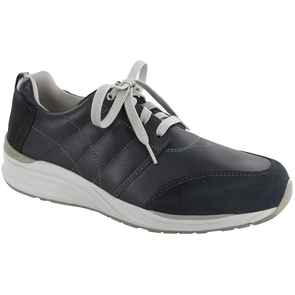 product image of the SAS Venture, a men’s stability shoe