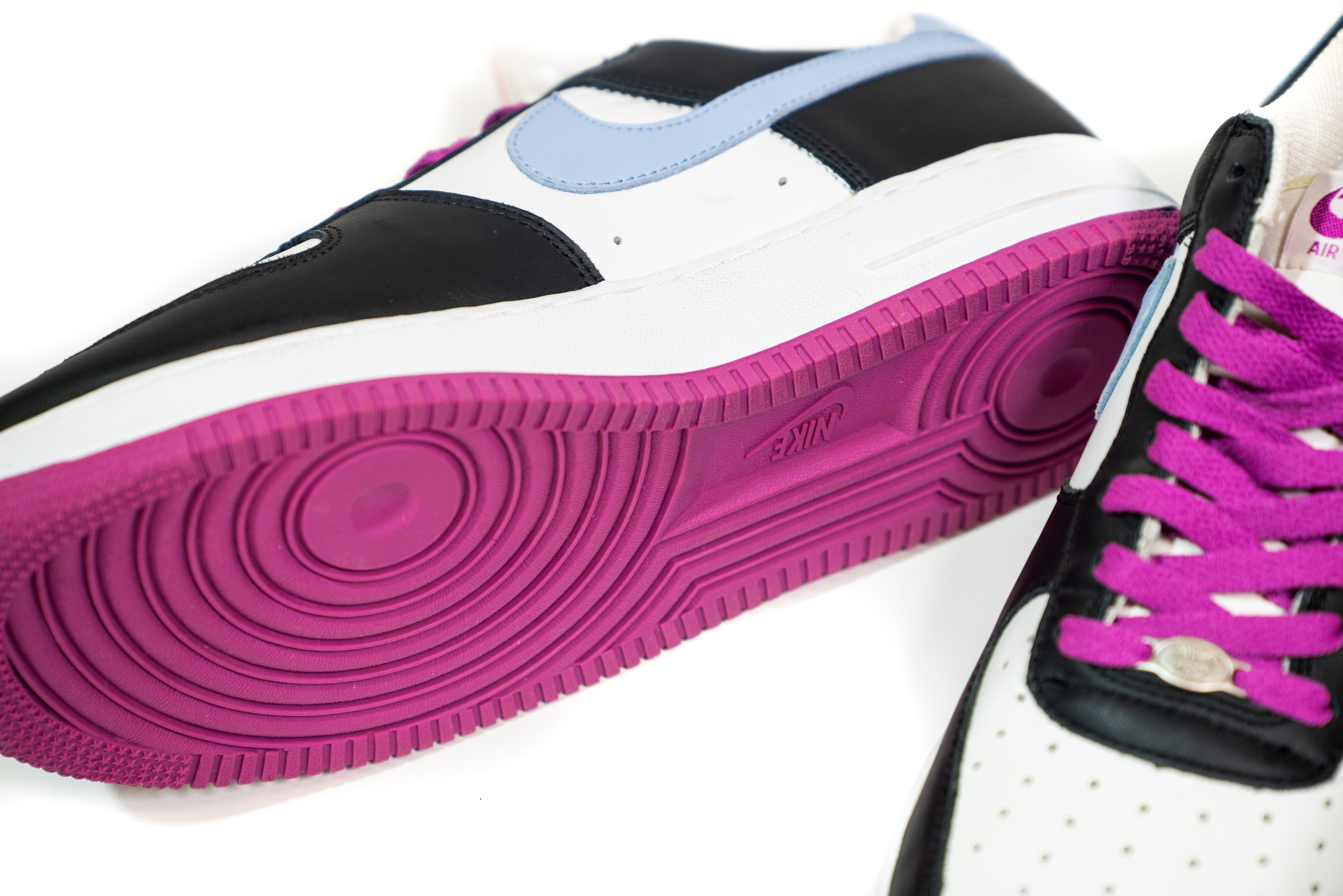 ARCHIVE DNA: NIKE AIR FORCE 1 X VIBE MAGAZINE HYPERSTRIKE – Patta