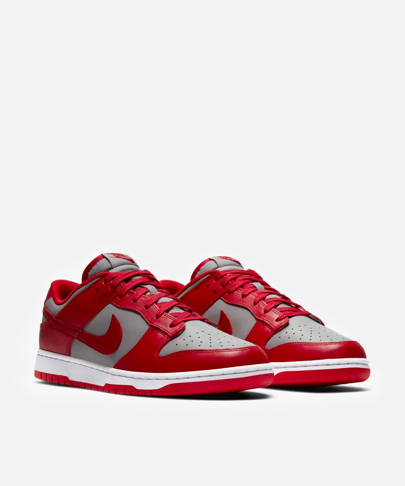 grey red dunk low