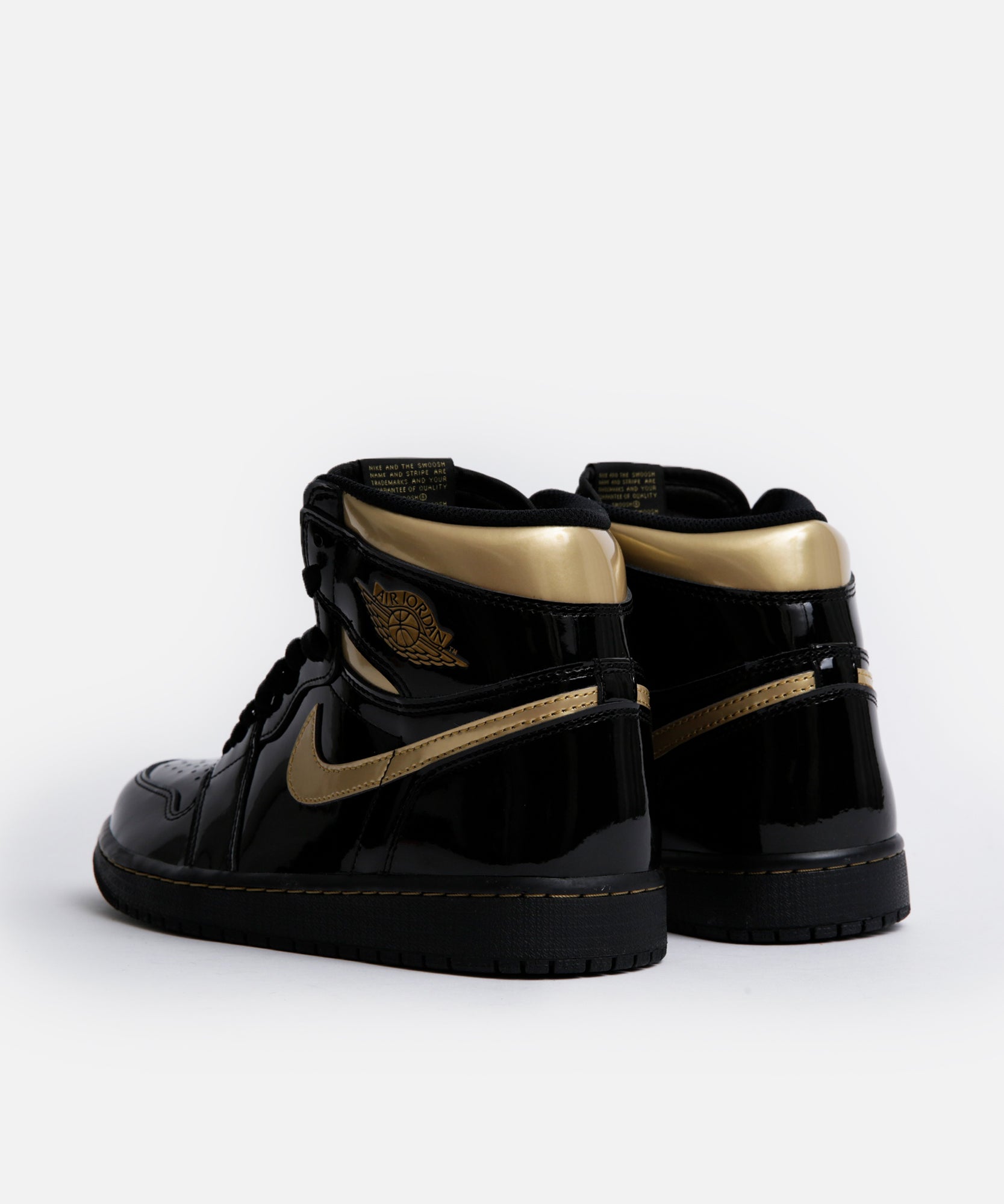 Air Jordan 1 Retro High OG Black Metallic Gold