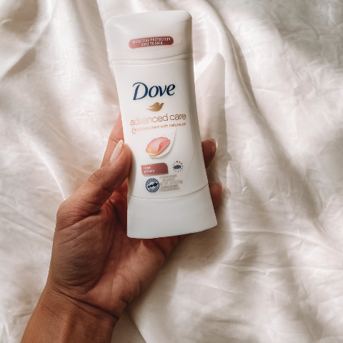 Dove Advanced Care in Rose Petals