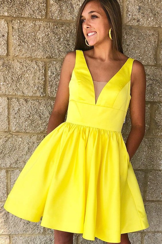 A-line Satin Short Yellow Homecoming Dresses 2018 – loveangeldress