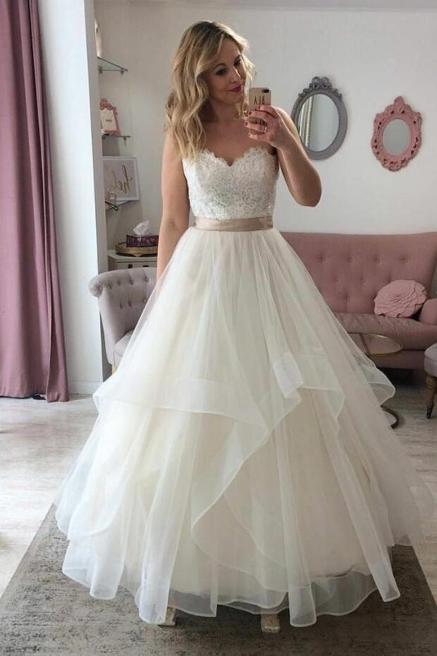 strapless sweetheart bridal gowns