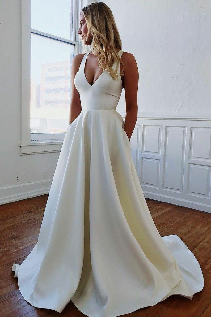 Classic V Neckline Simple Satin Bridal Dress With Pockets – Loveangeldress