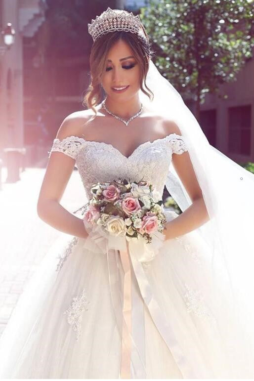 Princess Off-the-shoulder Lace Wedding Gown with Tulle Skirt ...