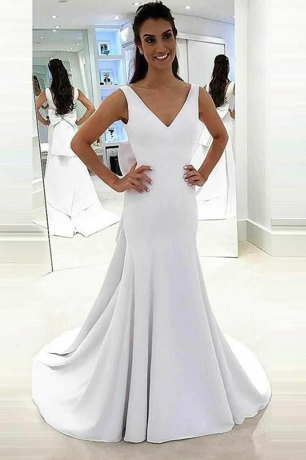 satin trumpet wedding dress