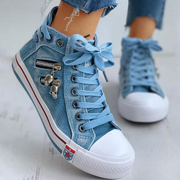 flat heel sneakers