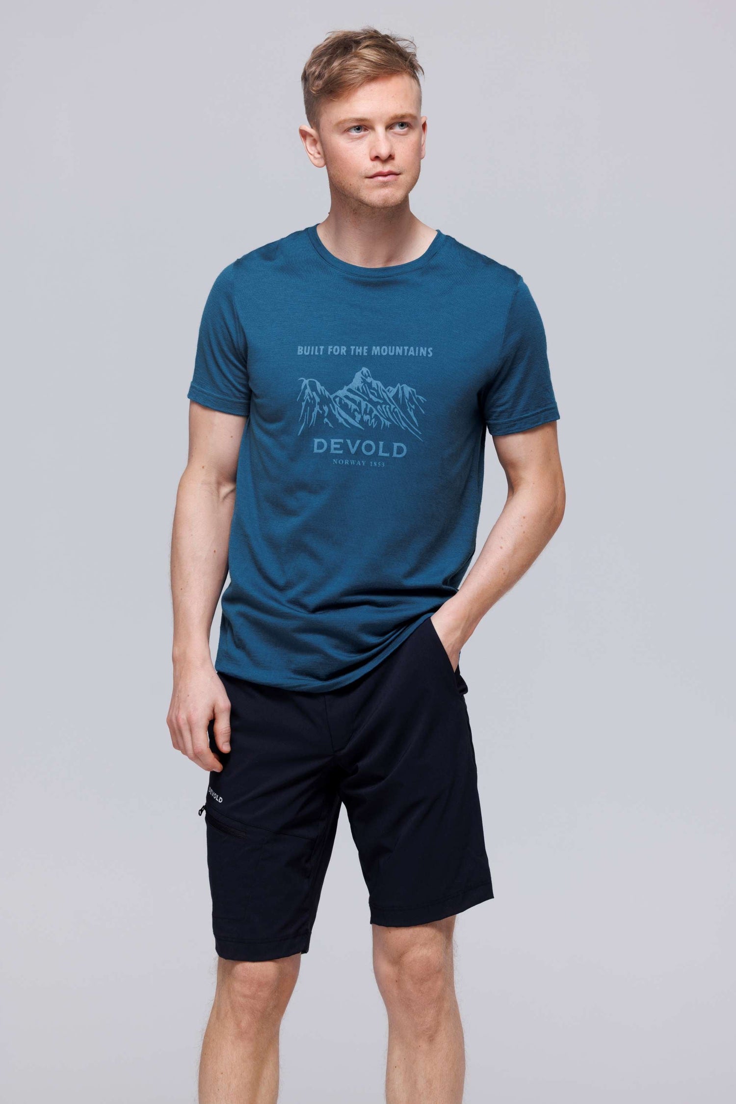 Devold Men's Running Tights- Merino Wool – Weekendbee - premium sportswear