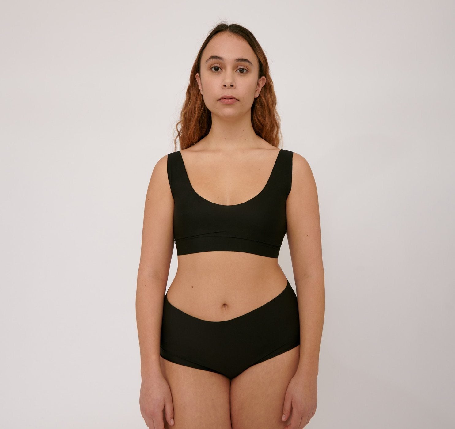 Organic Basics Women's Re-Swim Bikini Top - Recycled Nylon – Weekendbee -  premium sportswear