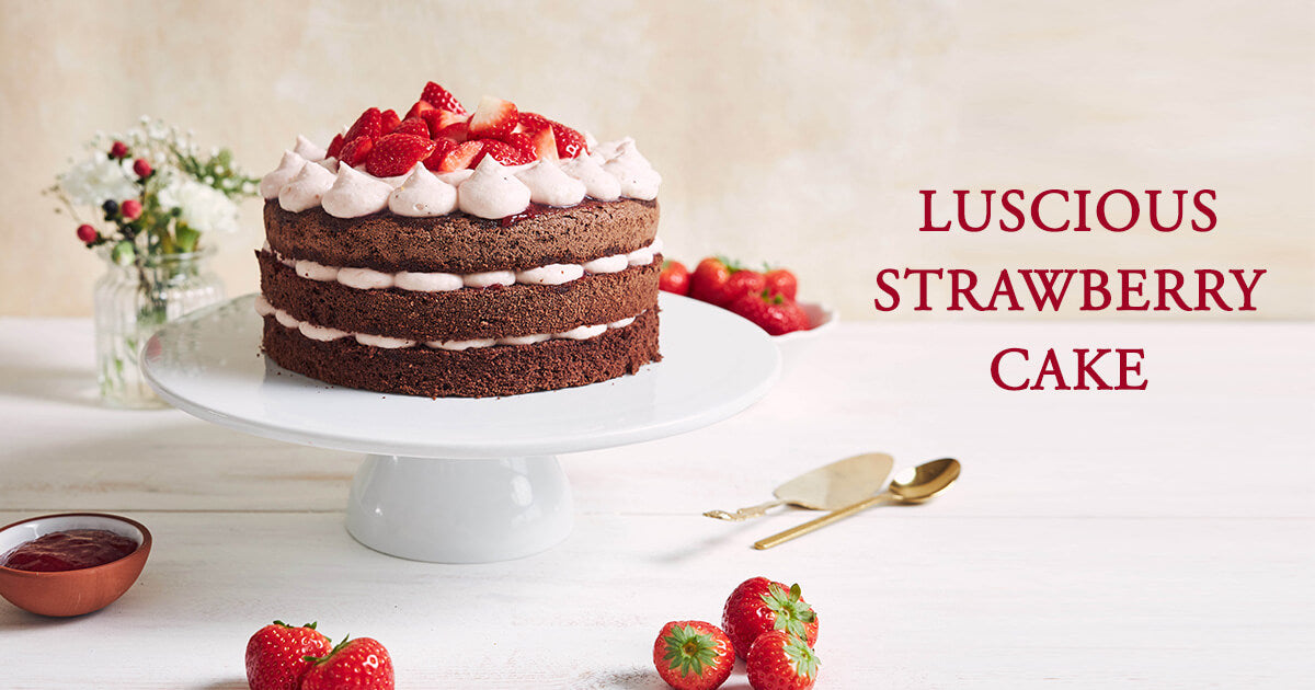 Luscious-Strawberry-Cake