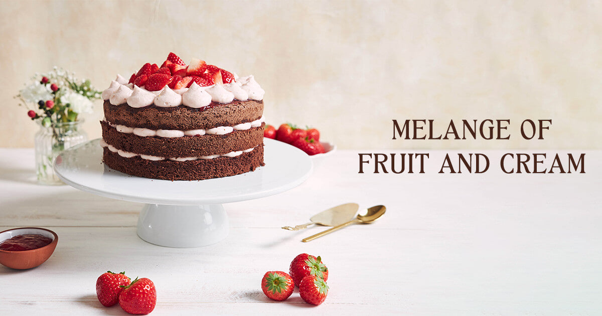 Melange-of-fruit-and-cream