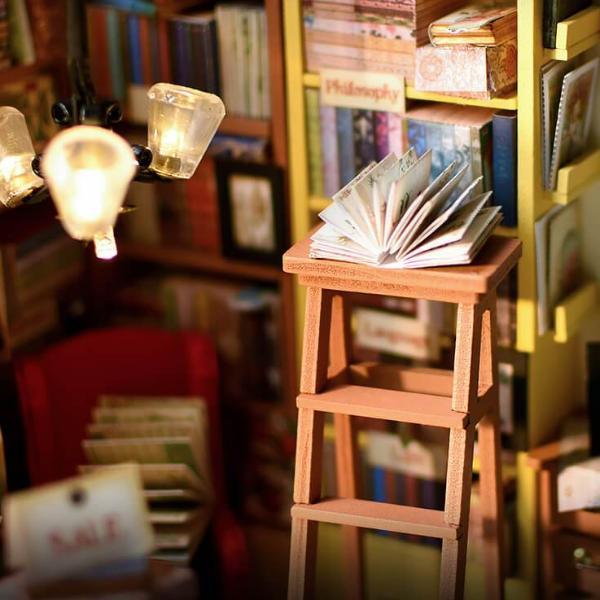 diy miniature library