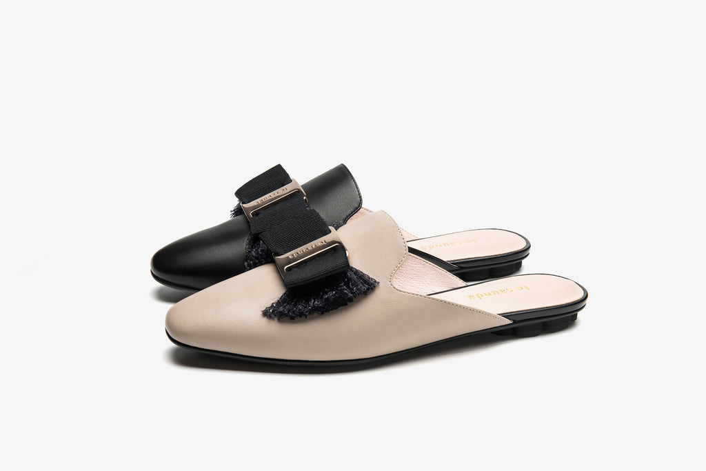 le saunda | Leather Mules with Bow 