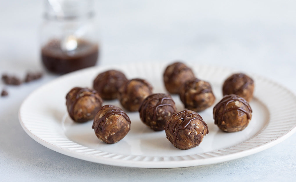 Peanut Butter & White Honey Energy Balls