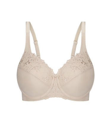 Triumph Women's Lacy Minimiser Bra - Beige - Size 18E