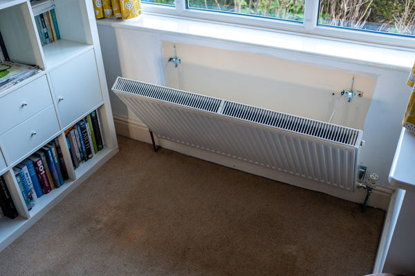 how to clean behind a radiator - decorating painting and cleaning behind a radiator