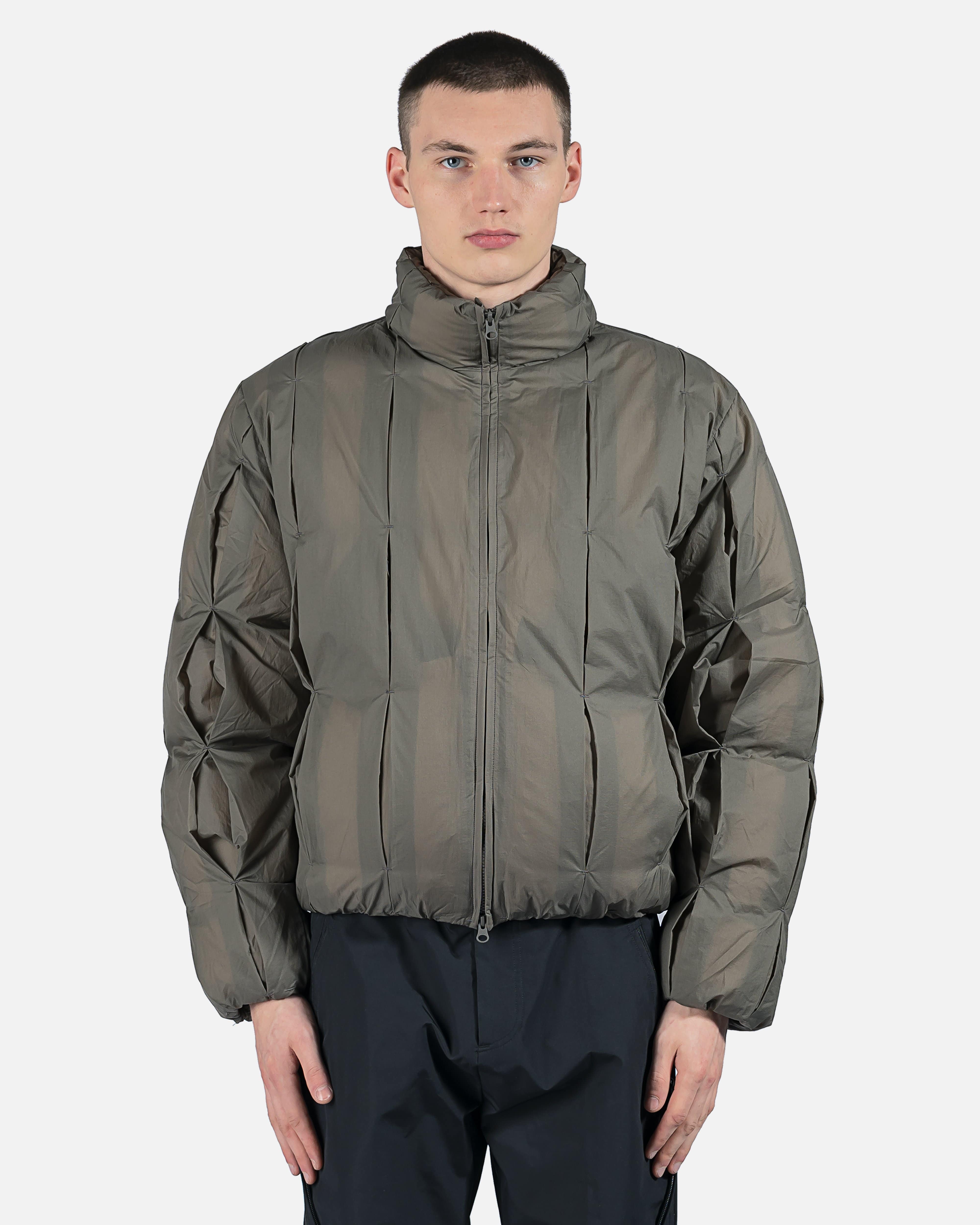 4.0+ Down Center Puffer Jacket in Charcoal