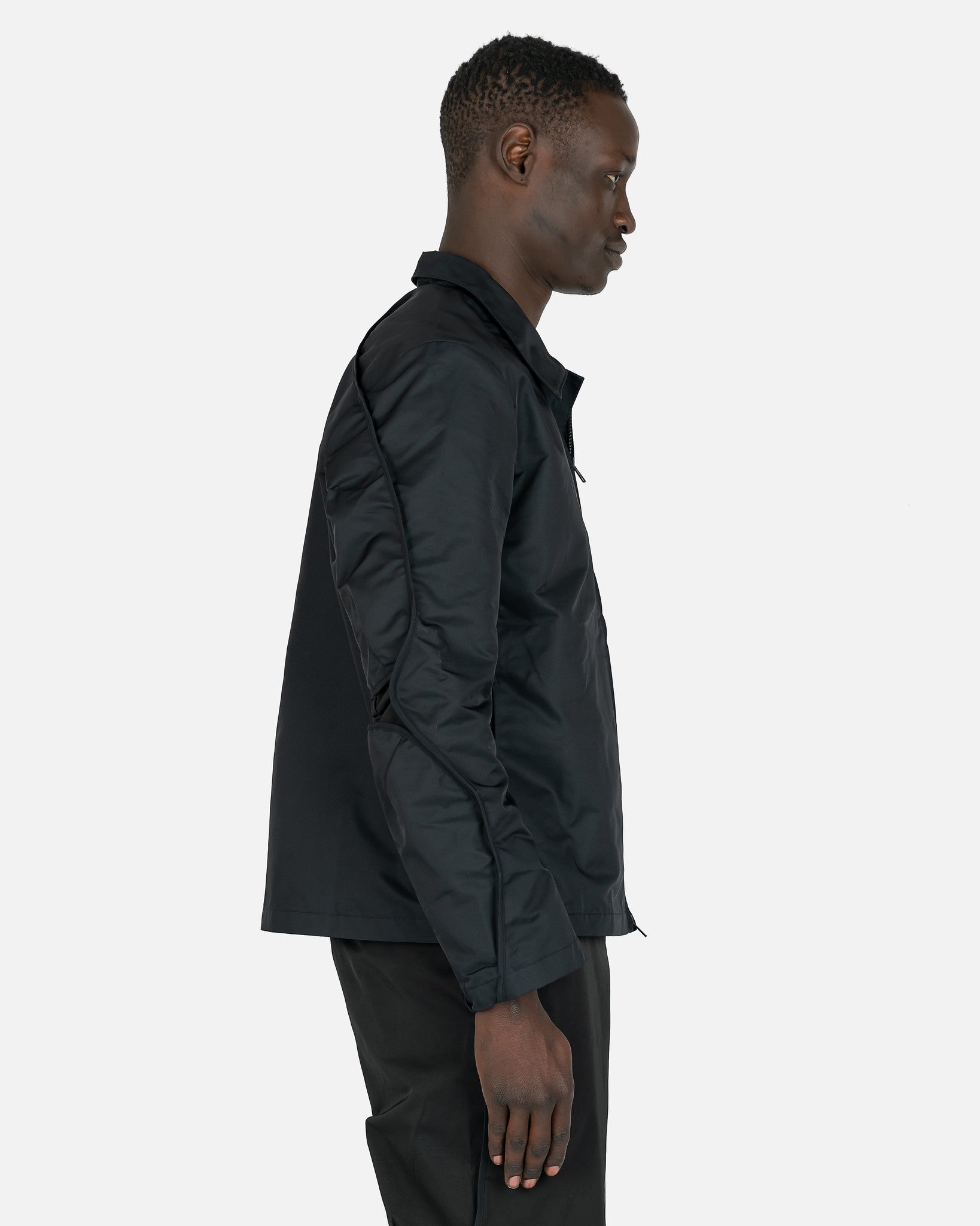 4.0+ Jacket Right in Black