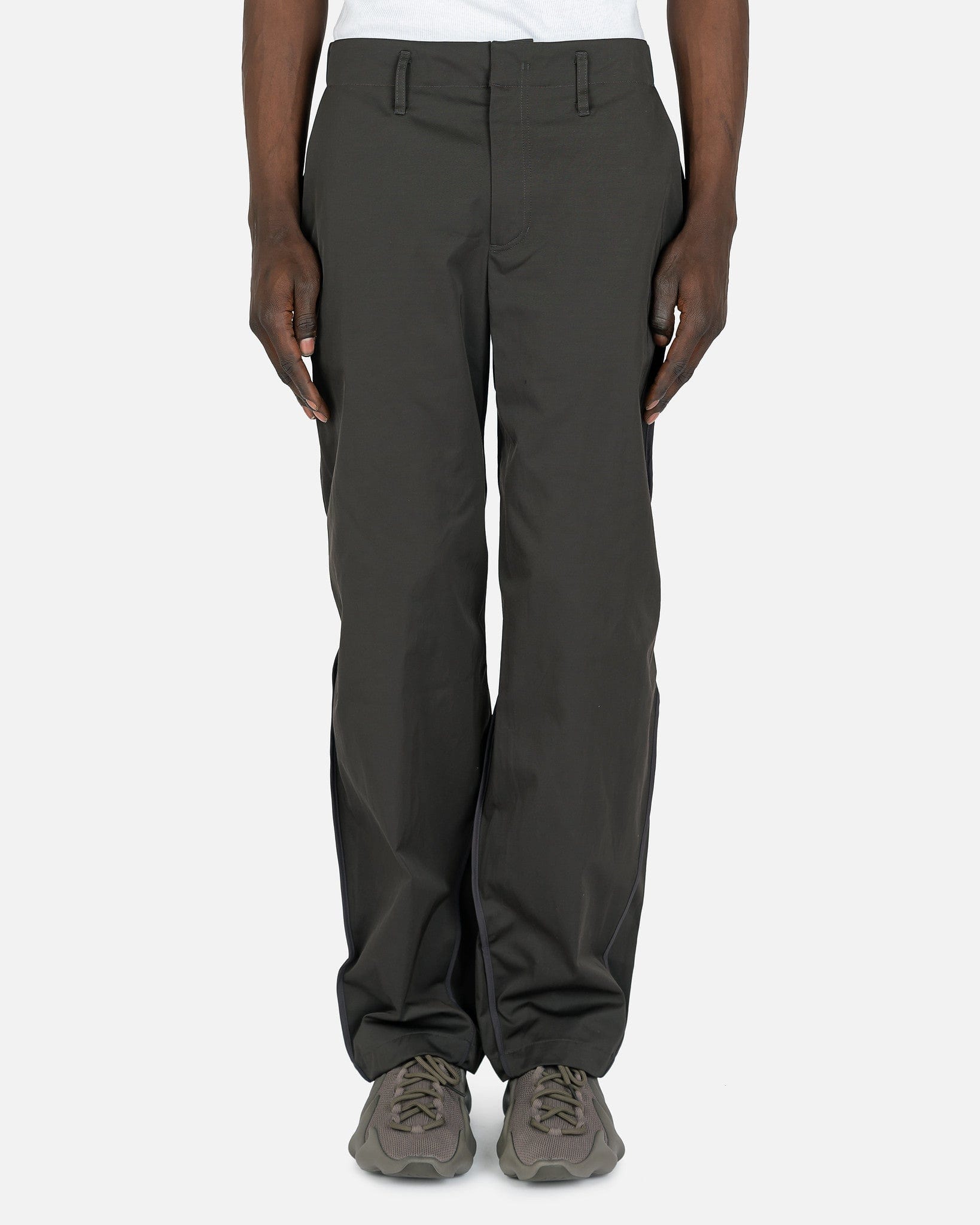 4.0+ Trousers Right in Charcoal