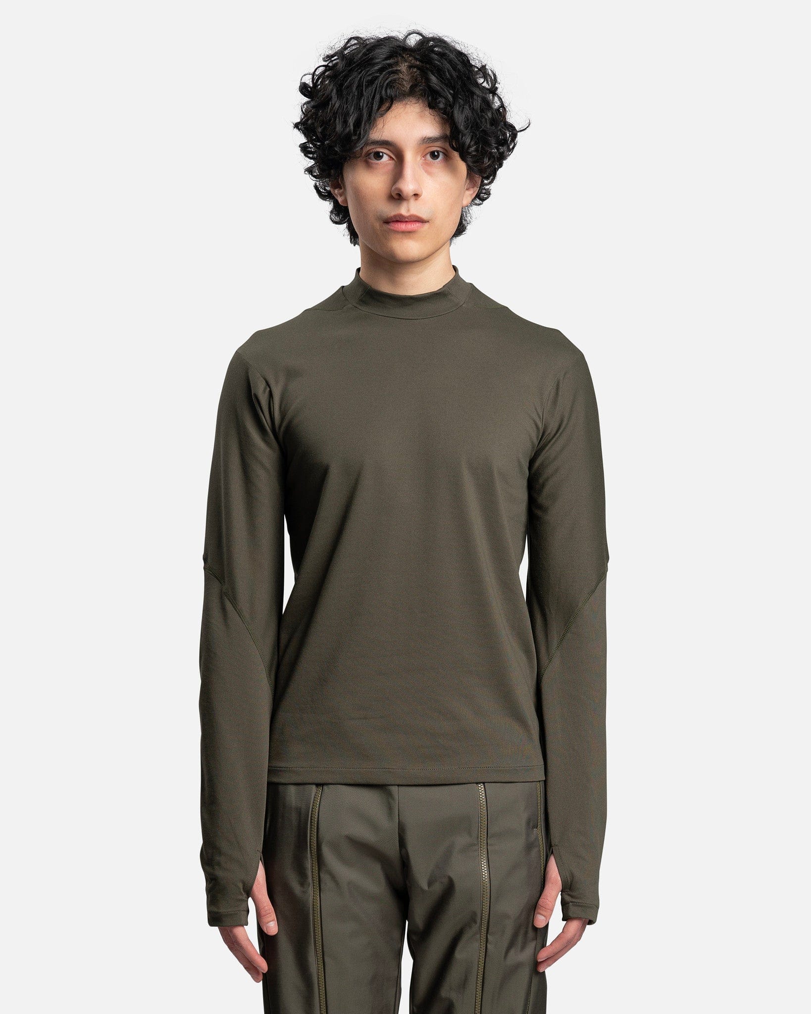 5.0 Long Sleeve Right T-Shirt in Olive Green