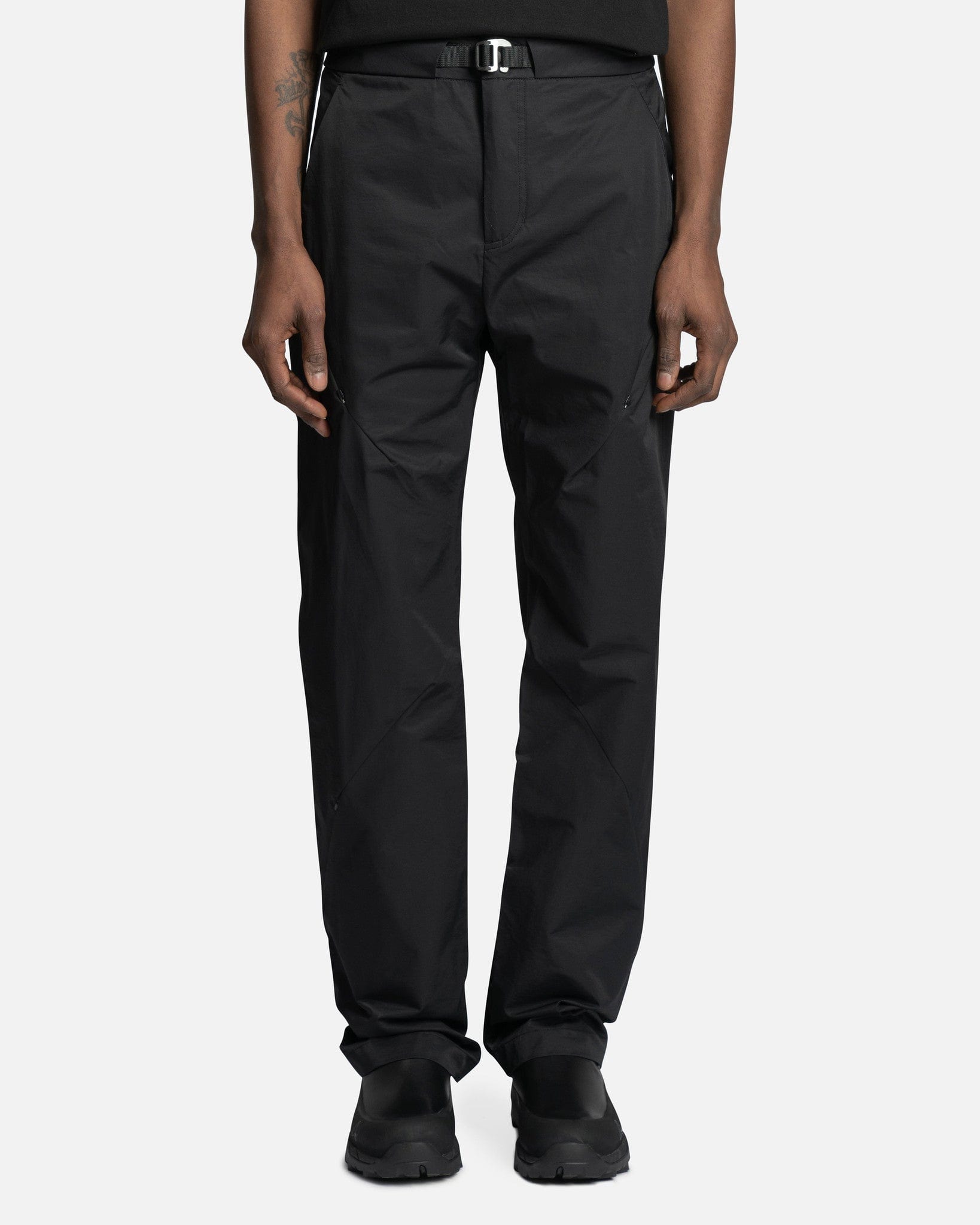 5.0 Technical Pants Right in Black