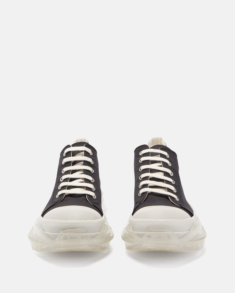 Abstract Sneaker in Black & White – SVRN