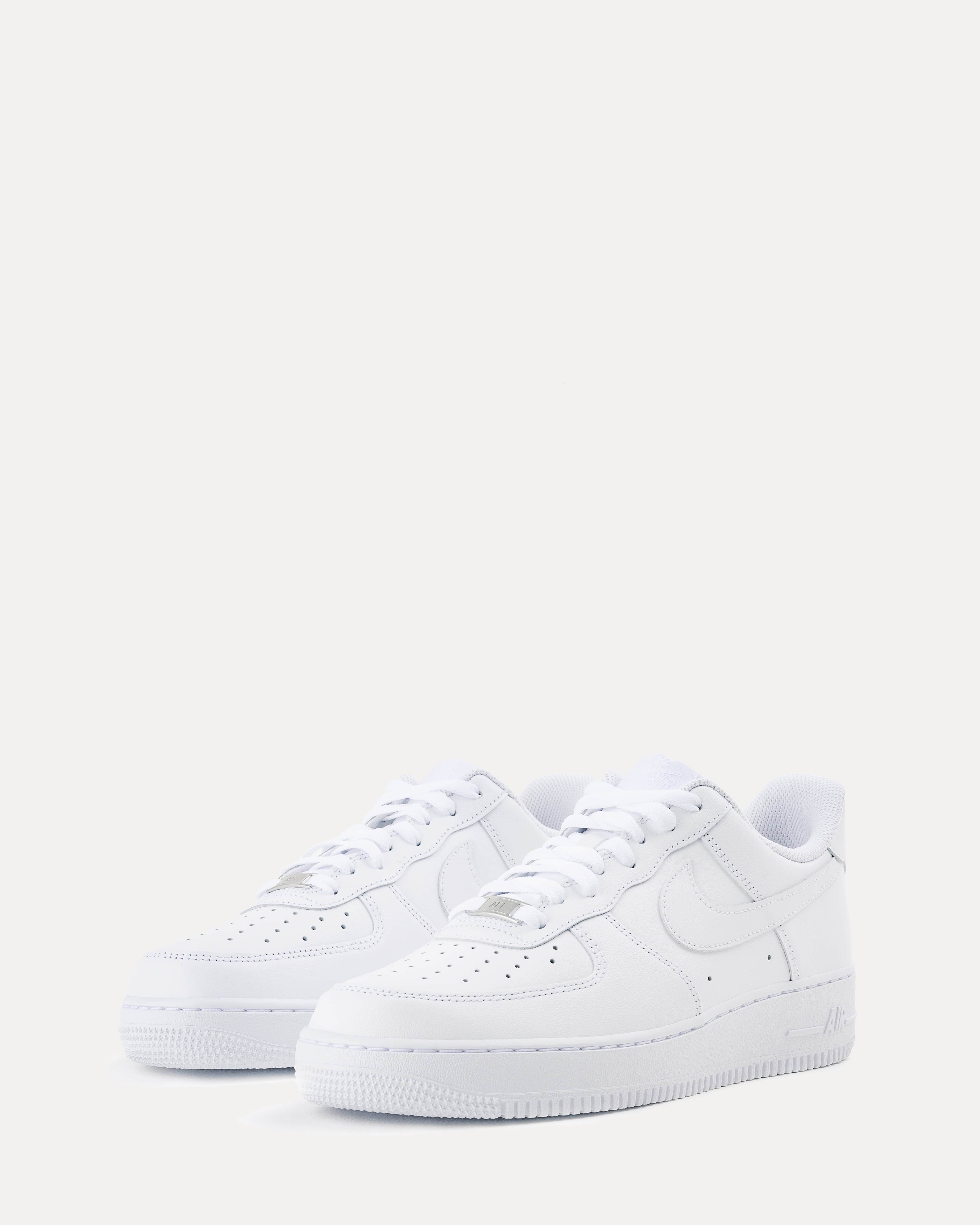 Air Force 1 '07 in White