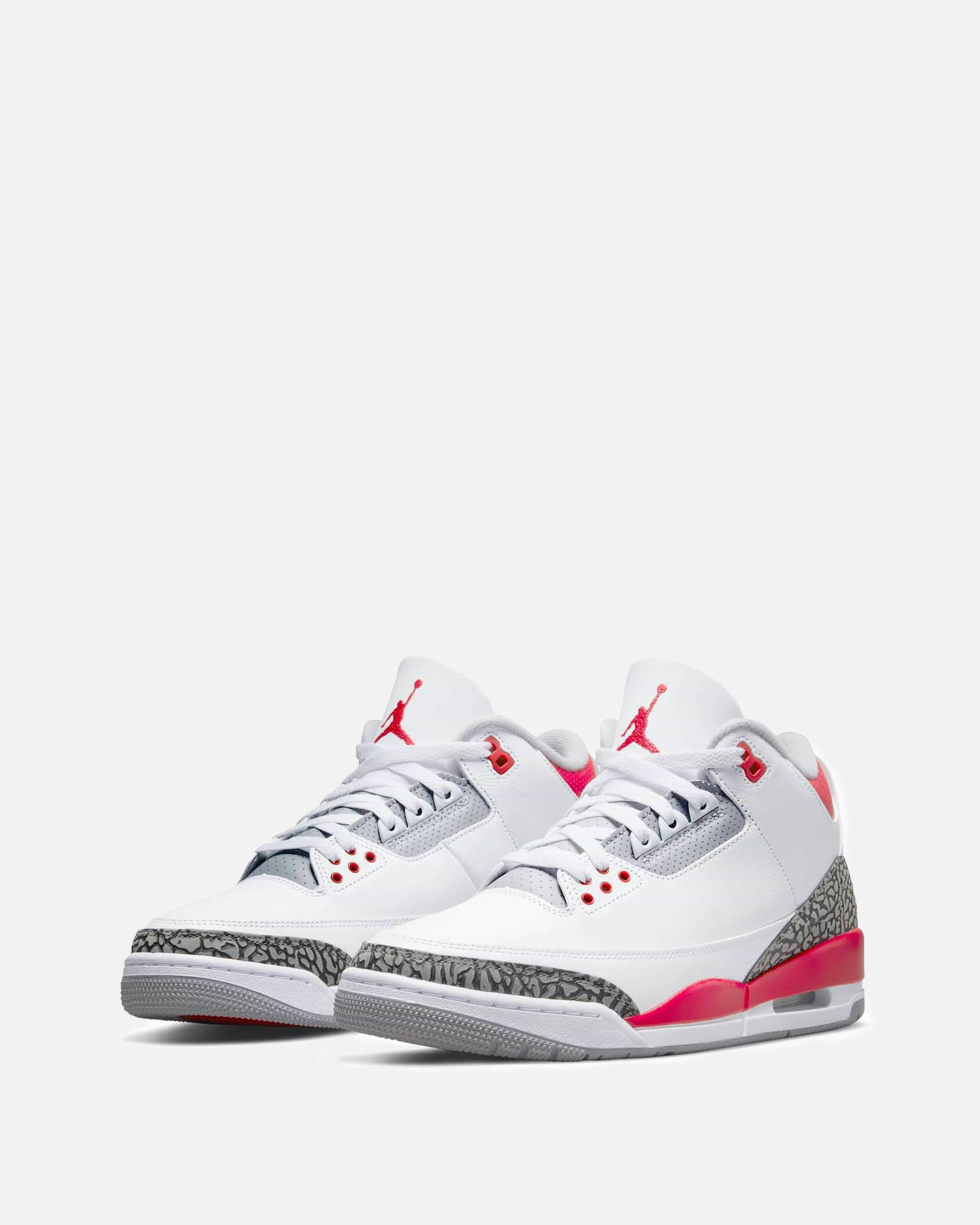 Air Jordan 3 'Fire Red'