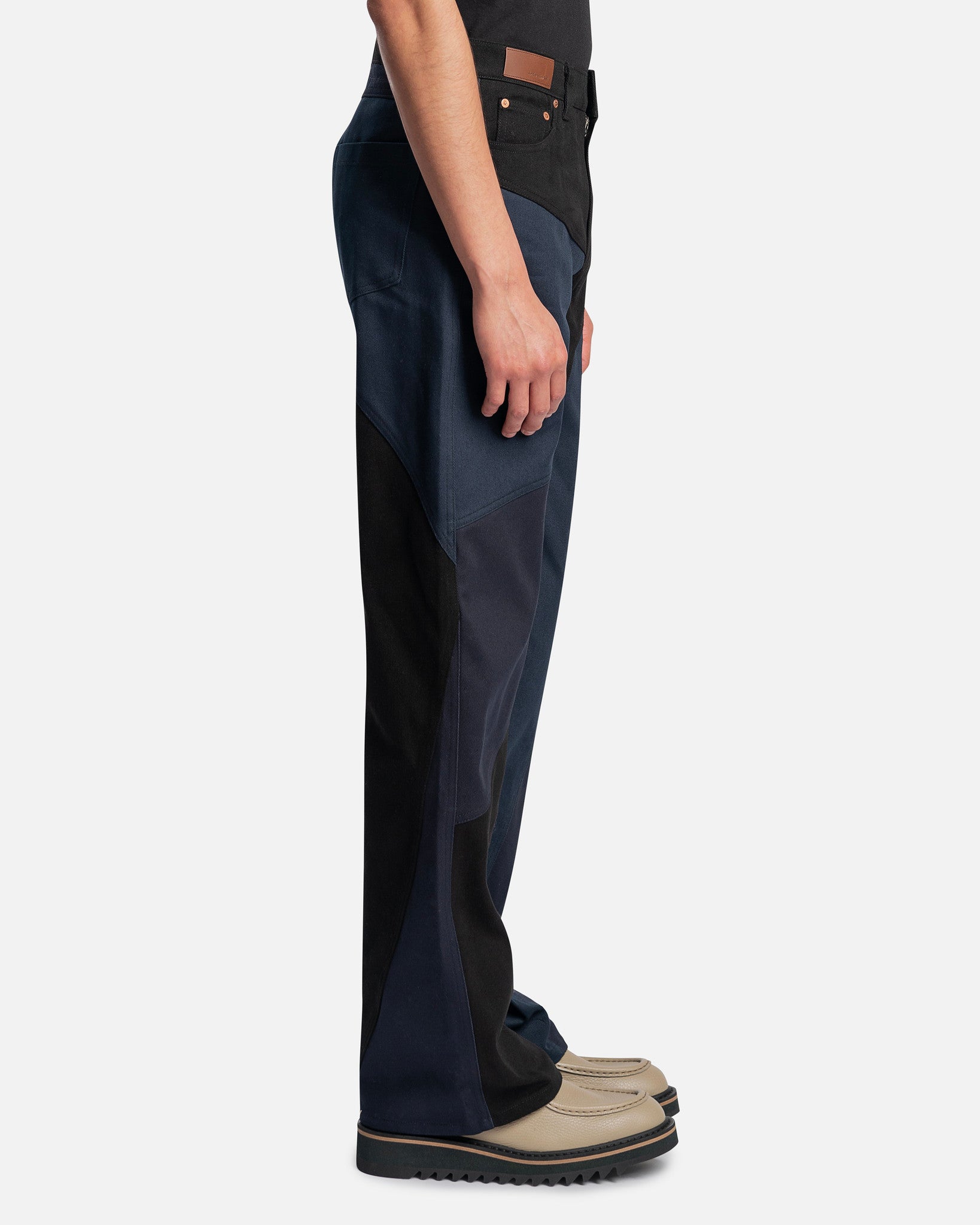 Akko Twill Cotton Curved Pants in Black/Navy