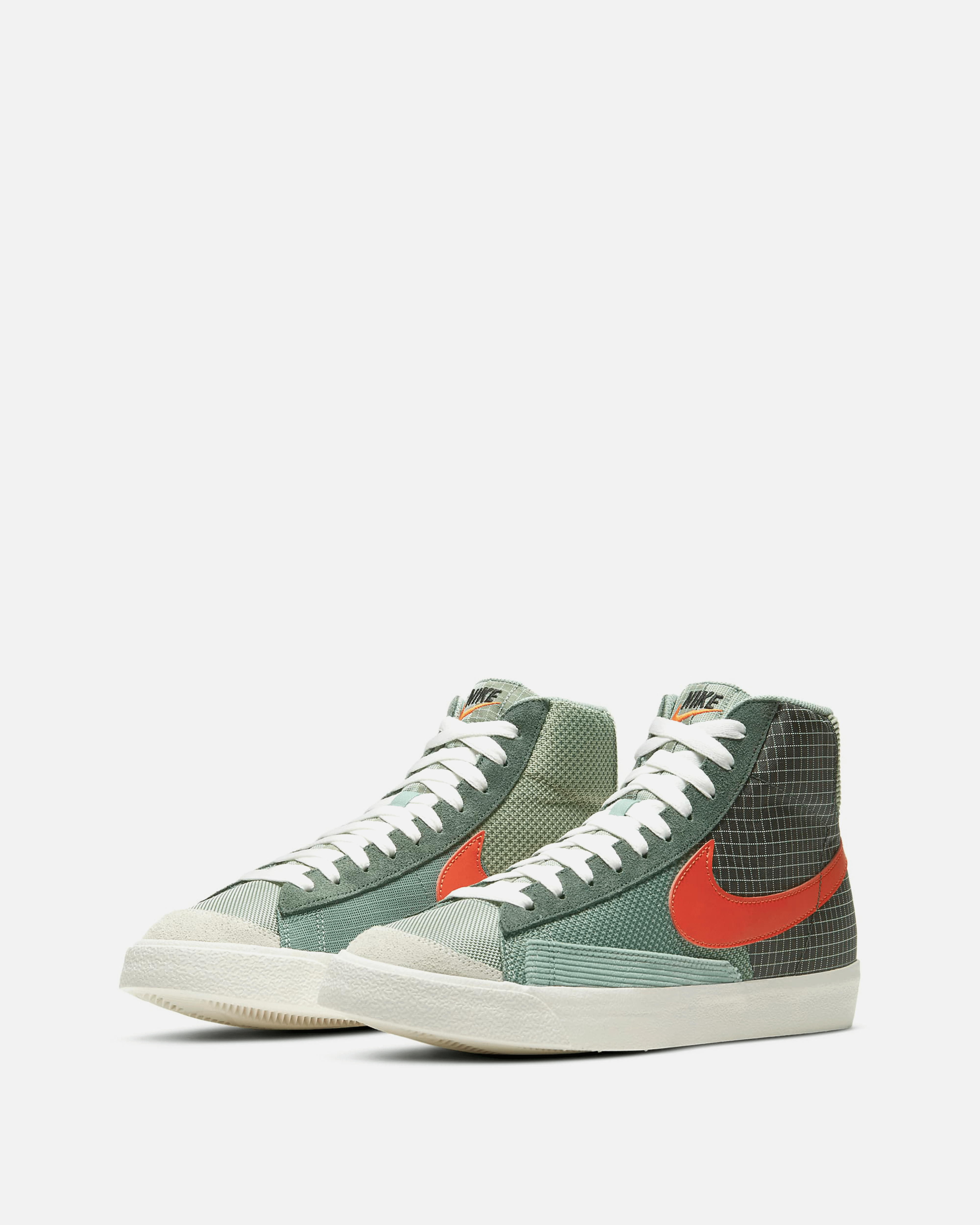 Blazer Mid '77 Patch in Green