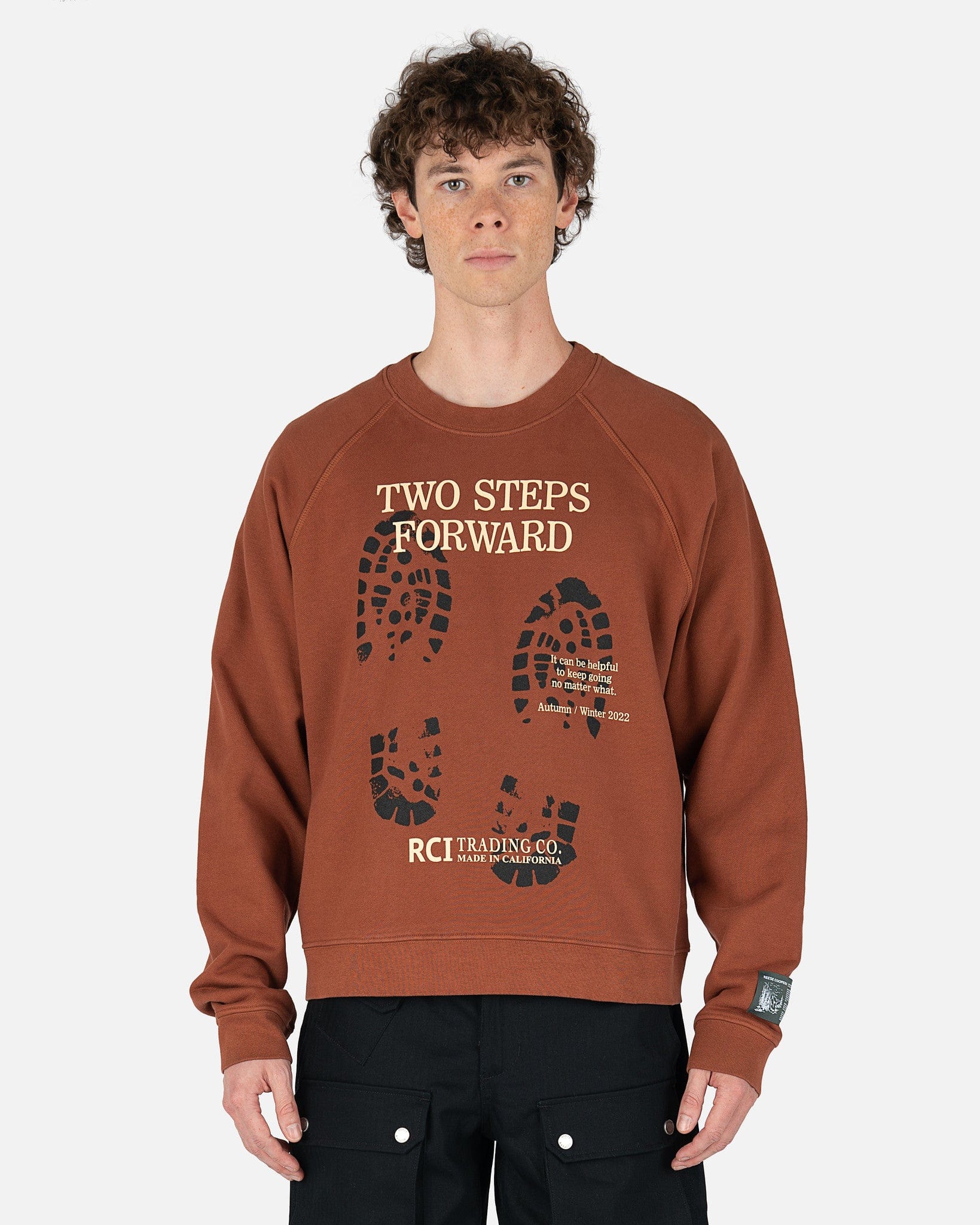 Bootprint Crewneck in Coffee