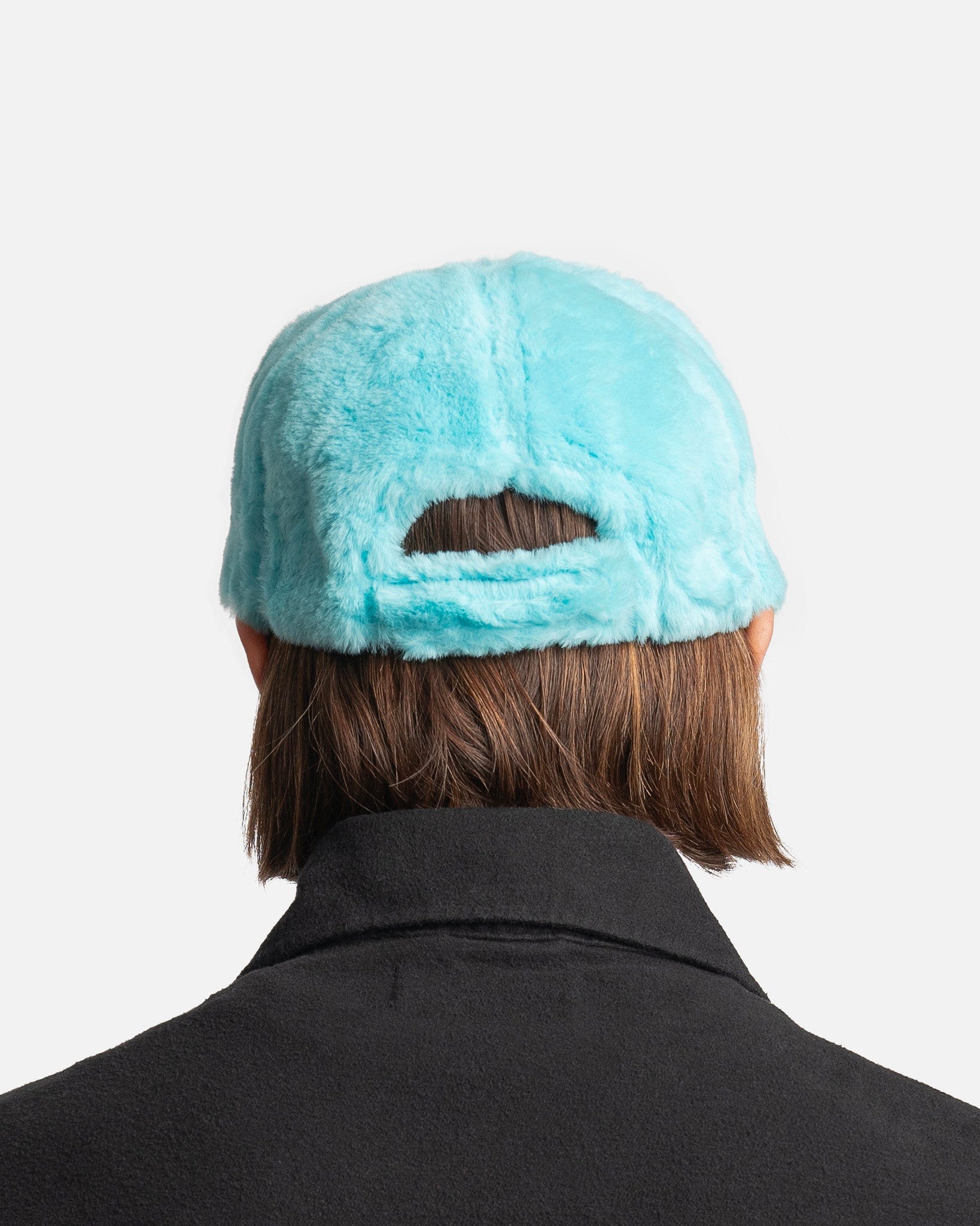 Botter Cap in Turquoise Fur