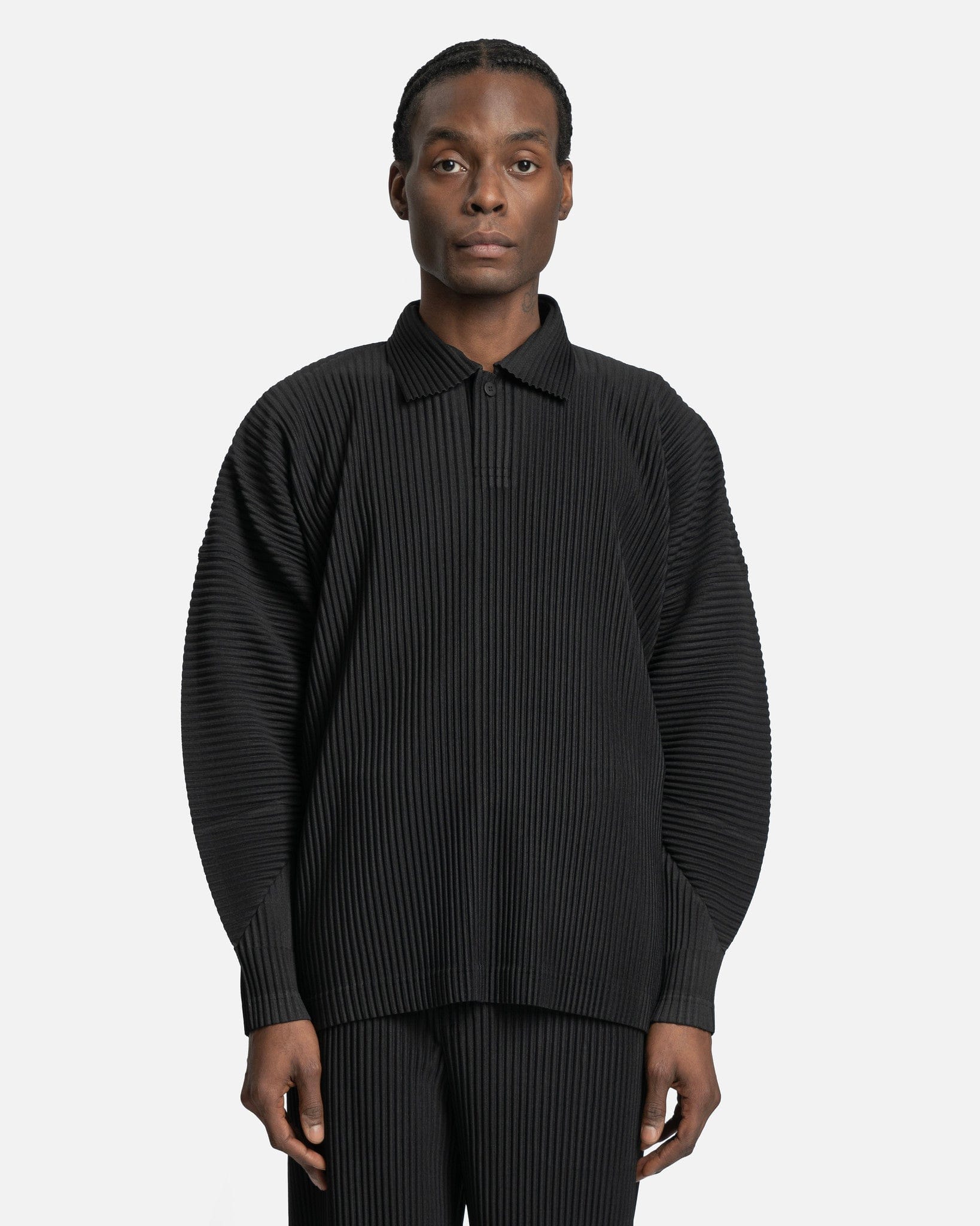 Homme Plissé Issey Miyake – SVRN