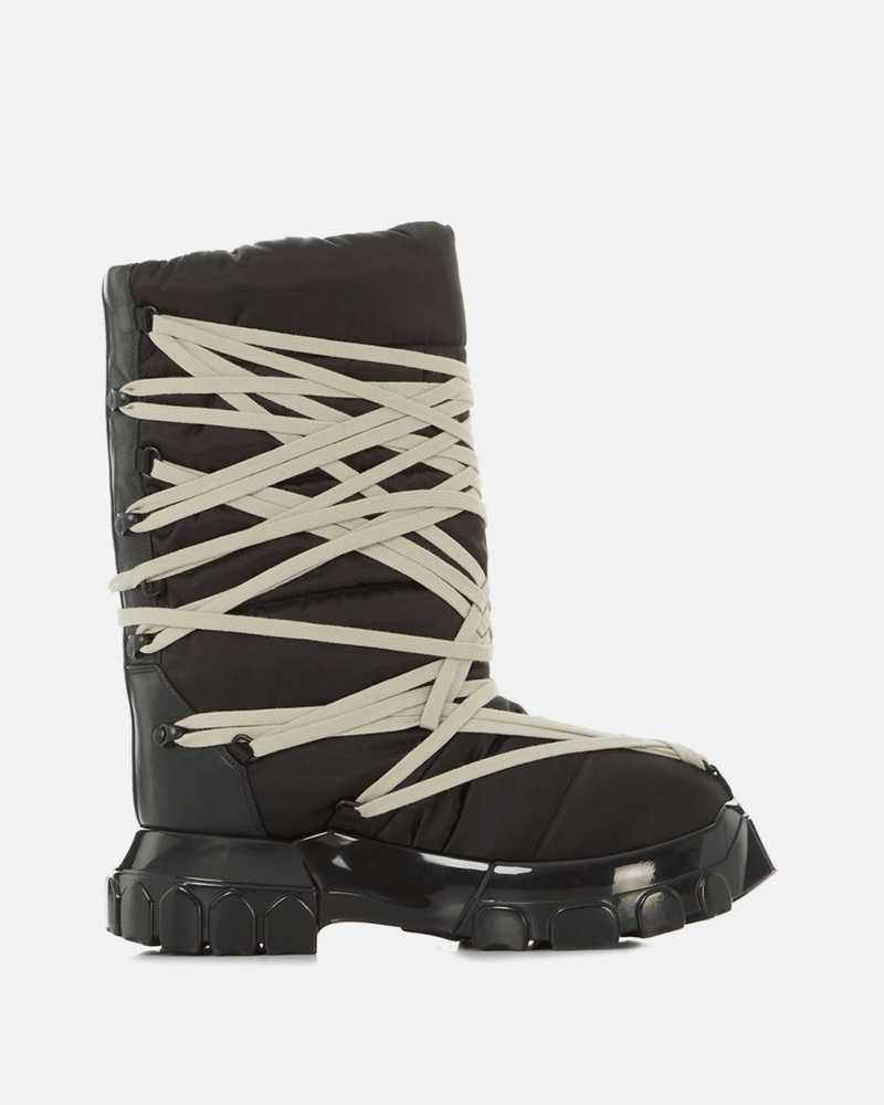 Megalace Lunar Boots in Black – SVRN