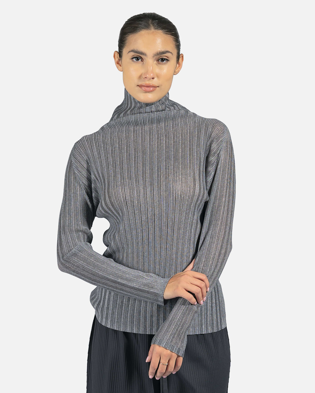 Rib Pleats Basic Top in Grey – SVRN