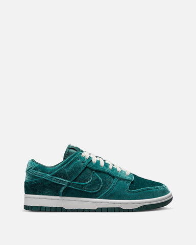 dunk low velvet teal