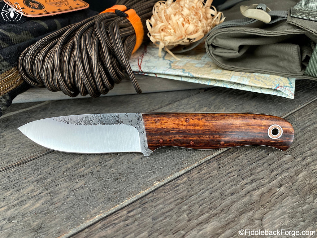 Bushcrafter00_33eac023-0ef1-4153-89d6-bf6acaf88b86_1024x.jpg