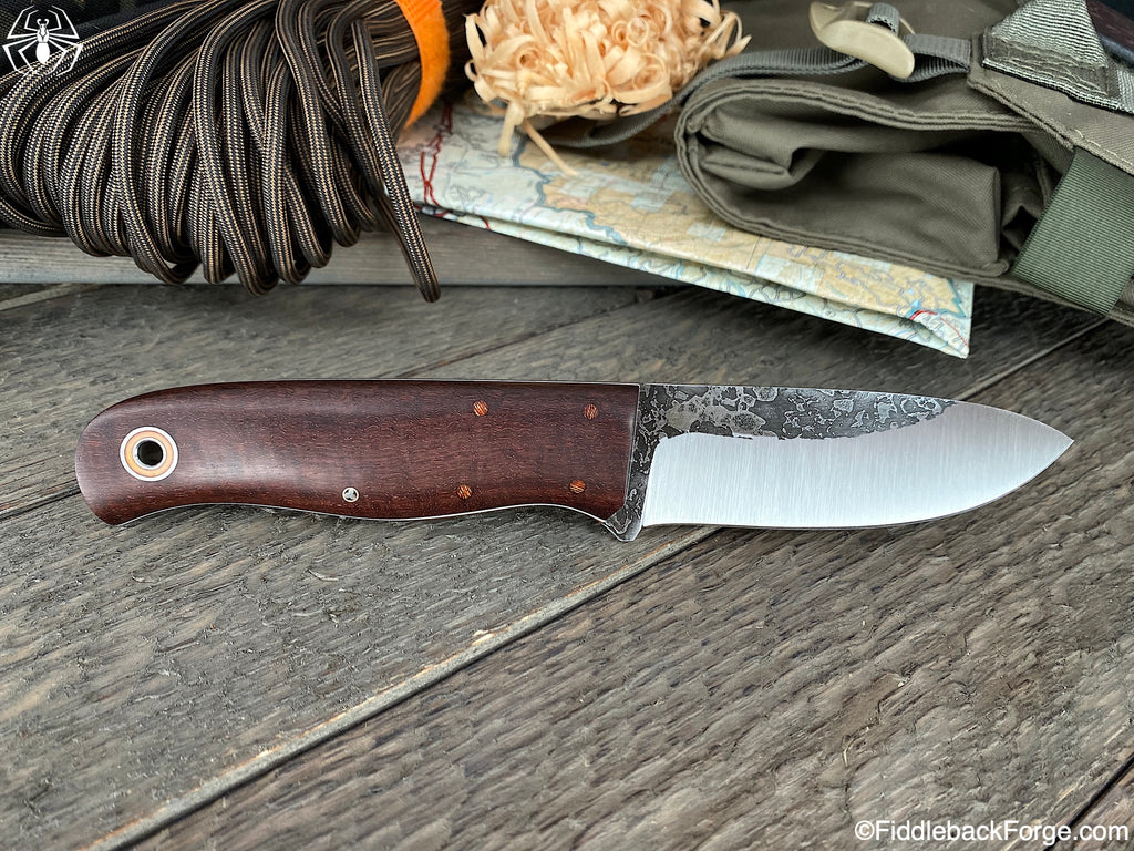 Bushcrafter04_10d9b35c-f5da-4f6c-910b-42b77fc5f93f_1024x.jpg