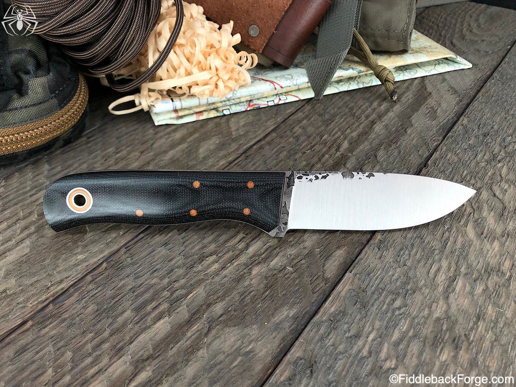 Bushcrafter_Jr._-_Black_Canvas_-_02_1024x.jpg