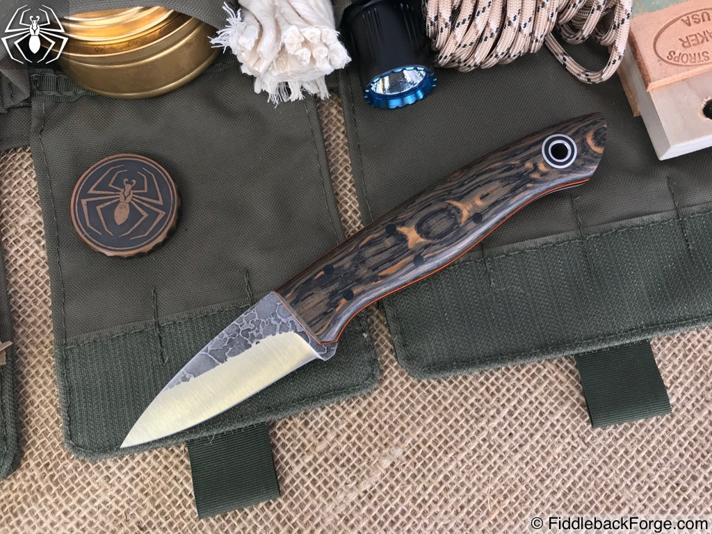 Fiddleback_Forge_-_Bushcraft_Karda_-_Dyed_Quarter_Sawn_Curly_Oak_-_1_2048x.jpg