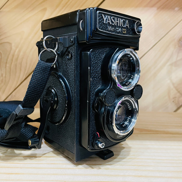 無地・新色登場！ YASHICA Mat-124 G Yashinon 80mm #4076343